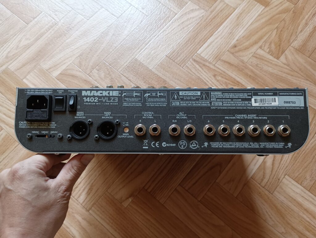 MACKIE 1402-VLZ3 Garso pultas
