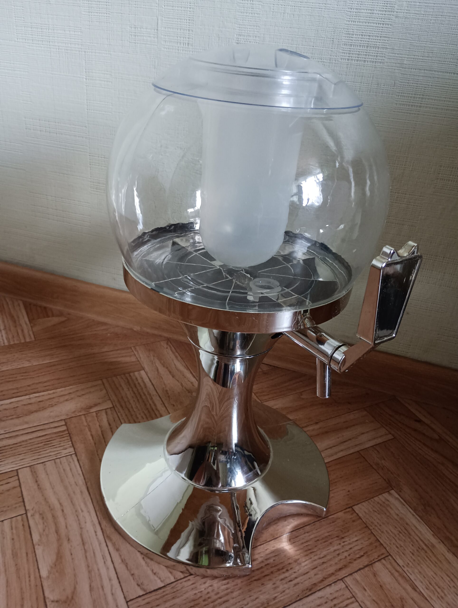Gėrimų pilstymo ir vėsinimo indas - Image 1