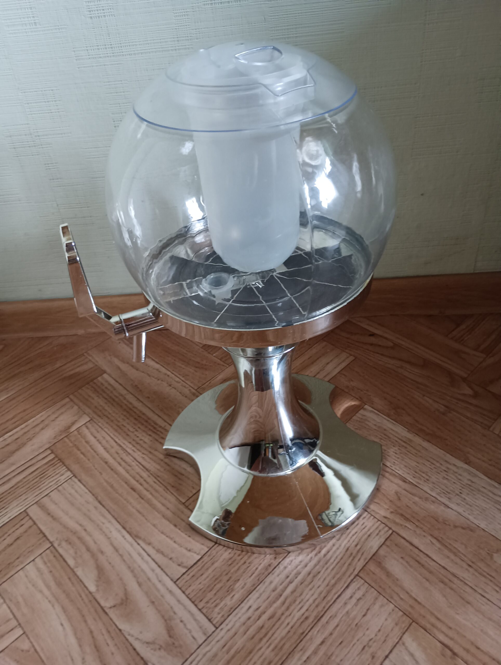 Gėrimų pilstymo ir vėsinimo indas - Image 2